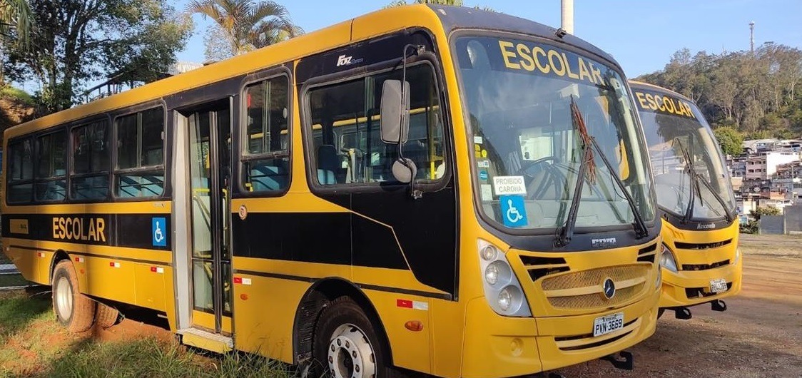 Secretaria de Educação estuda possibilidade de incluir mais um veículo para atender universitários que estudam em Juiz de Fora